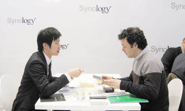 Cerrano el contrato de la importacion y distribucion de synology para España