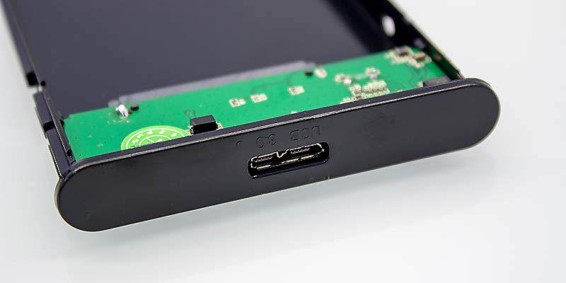 IB-273StU3-B interior conexión USB3.0