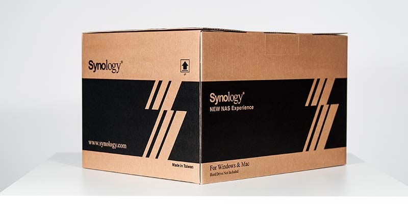 Servidores NAS Synolgogy DS1813+