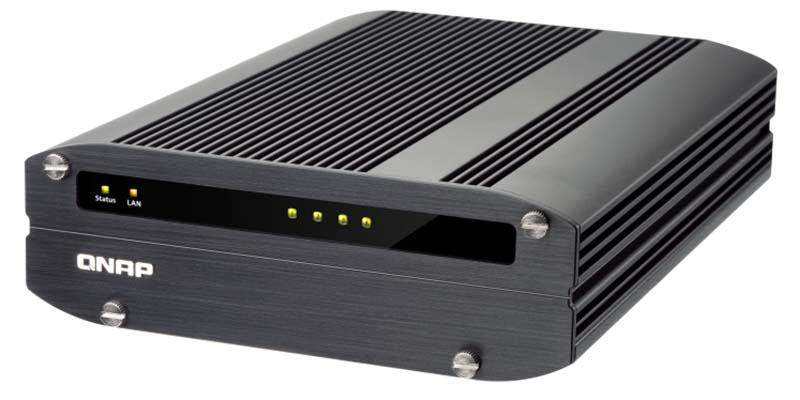 QNAP IS-400 pro frontal2