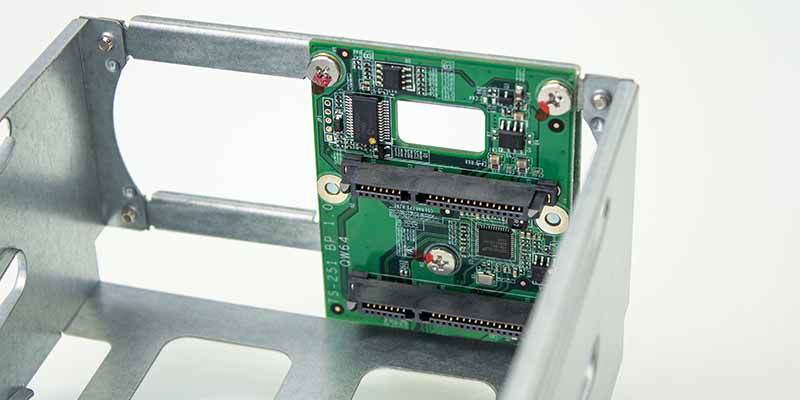 QNAP TS-251_15