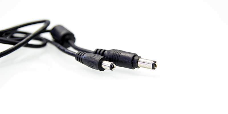 adaptador de corriente universal 09