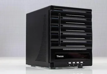 Unboxing Servidor NAS Thecus N5550