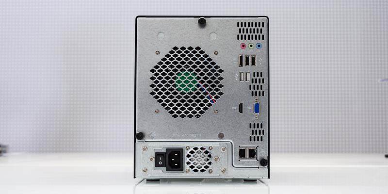 Thecus N5550 conexiones12