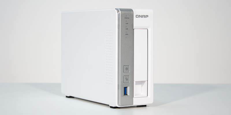 QNAP TS-X31