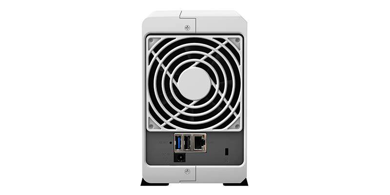 Synology DS215j Vista Trasera