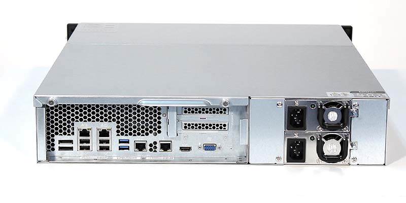 Producto QNAP TS-879u-RP.Imagen fija043