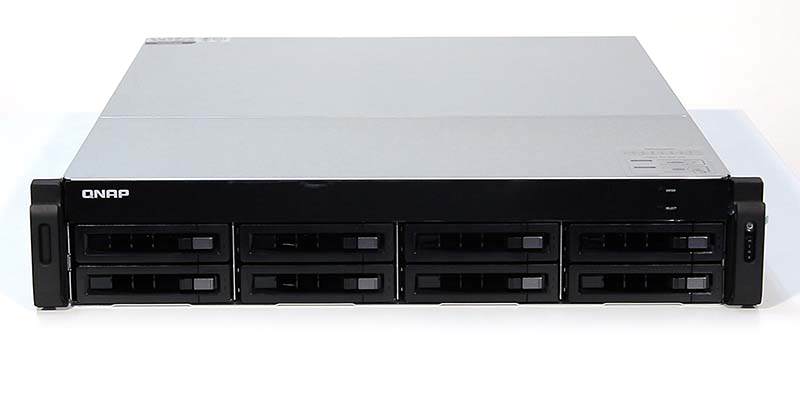 Producto QNAP TS-879u-RP