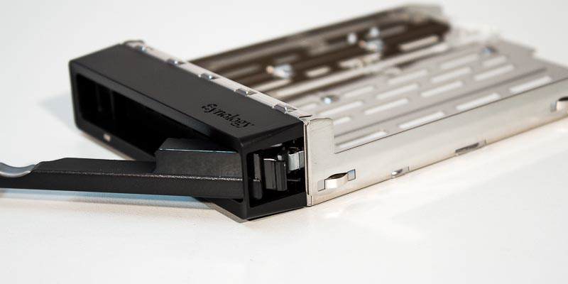 Review Synology RS3614xs+12