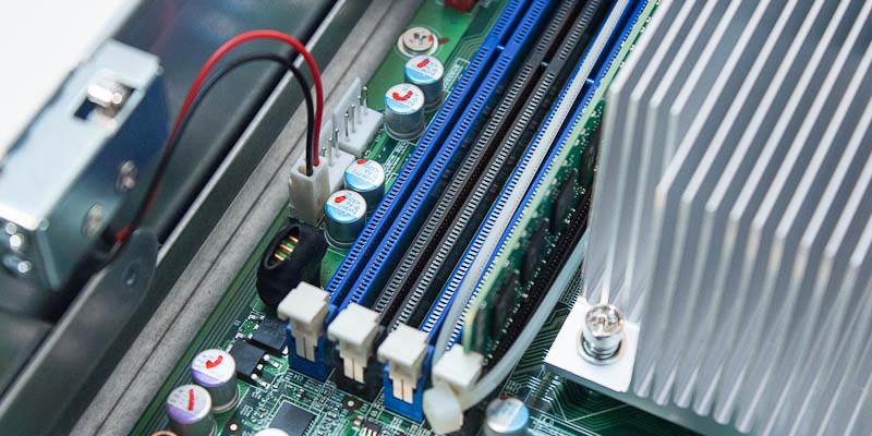 Slots de ampliación RAM TS-879u-RP