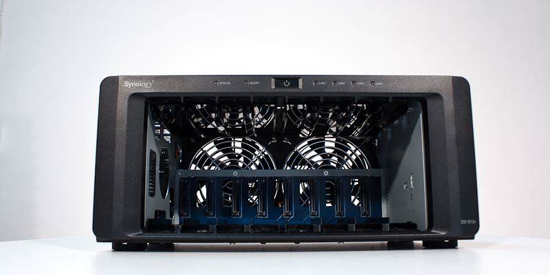 Synology DS1815+_11