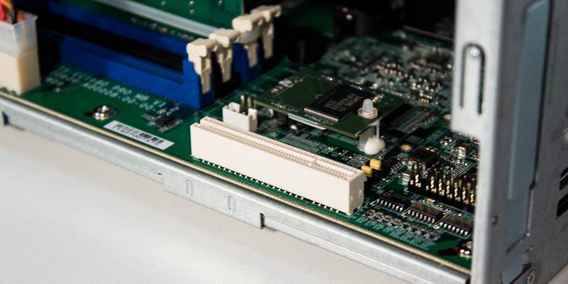 QNAP TS-1080 Pro_08