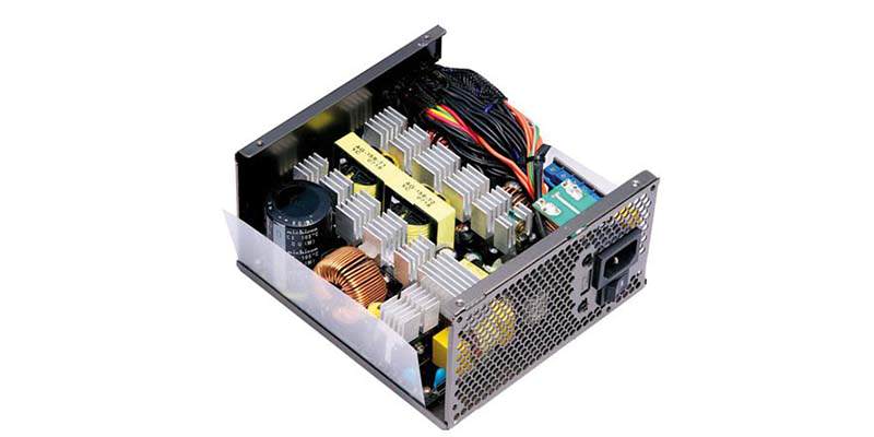 interior fuente de alimentacion para pc