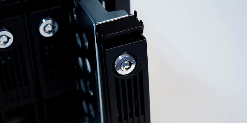 QNAP TS-853 Pro Bandejas 
