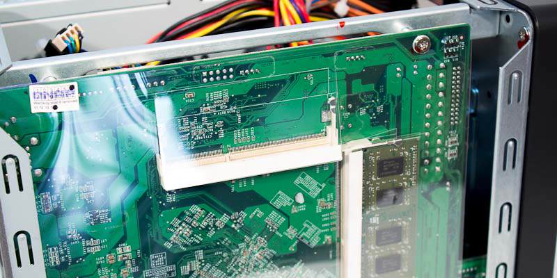 QNAP TS-853 Pro_ Ampliación RAM