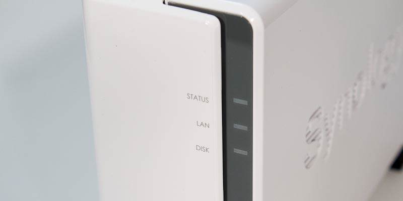 Centro de almacenamiento en red Synology DS115j Leds frontales 
