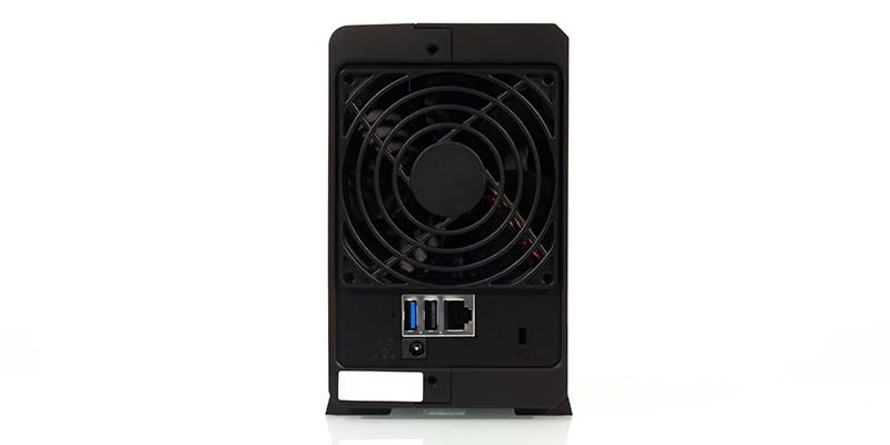Synology DS216 play Conexiones