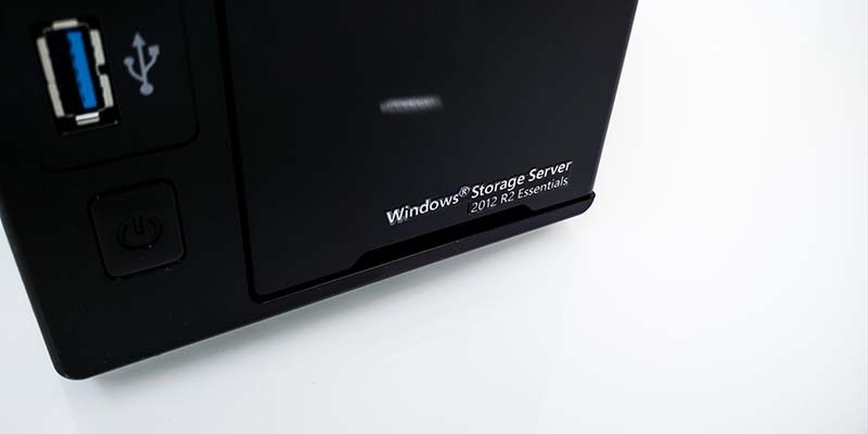 Thecus W2000+ con Windows Storage Server