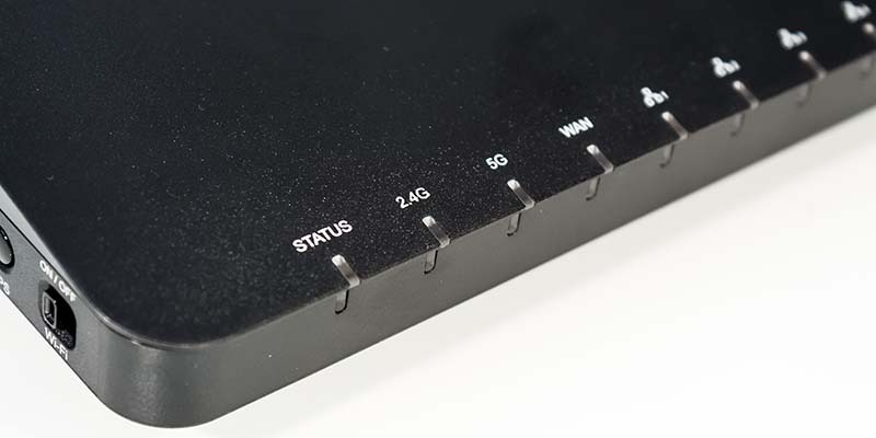 008-router-seguro-para-pyme-synology-rt1900ac
