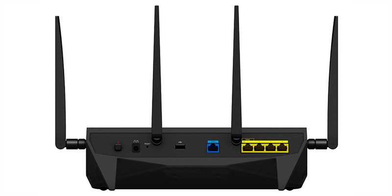 Router WiFi RT2600ac Synology conexiones