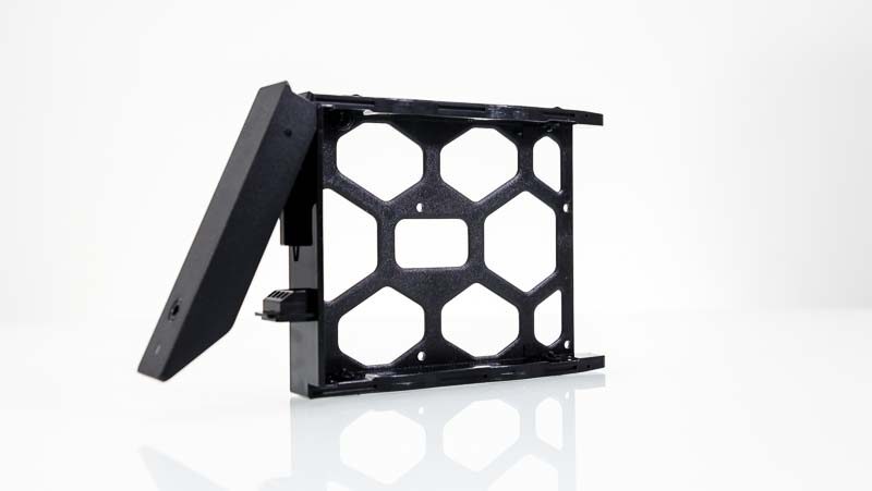 post_800x400_Synology_DS720+019