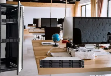 Almacenamiento NAS QNAP TS-h1886XU-RP R2 para empresas que necesitan fiabilidad