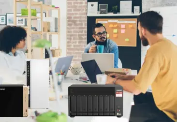 Servidor de torre QNAP: La solución que no sabías que necesitabas (hasta hoy)
